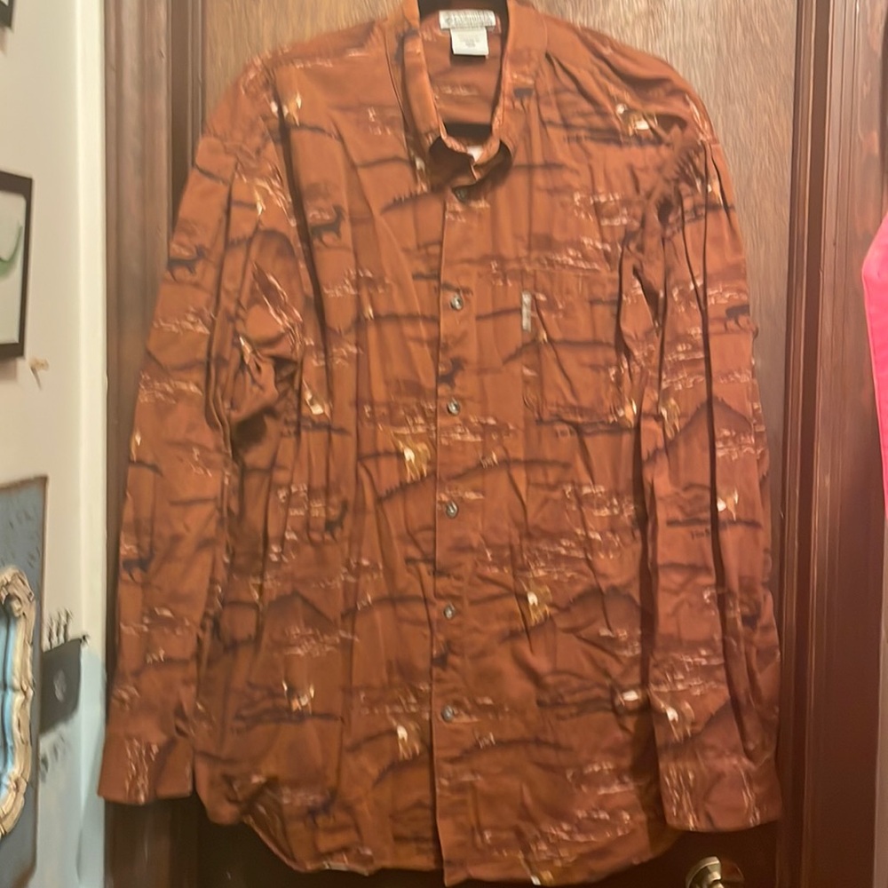 Columbia Men’s Deer Print Button Down Shirt